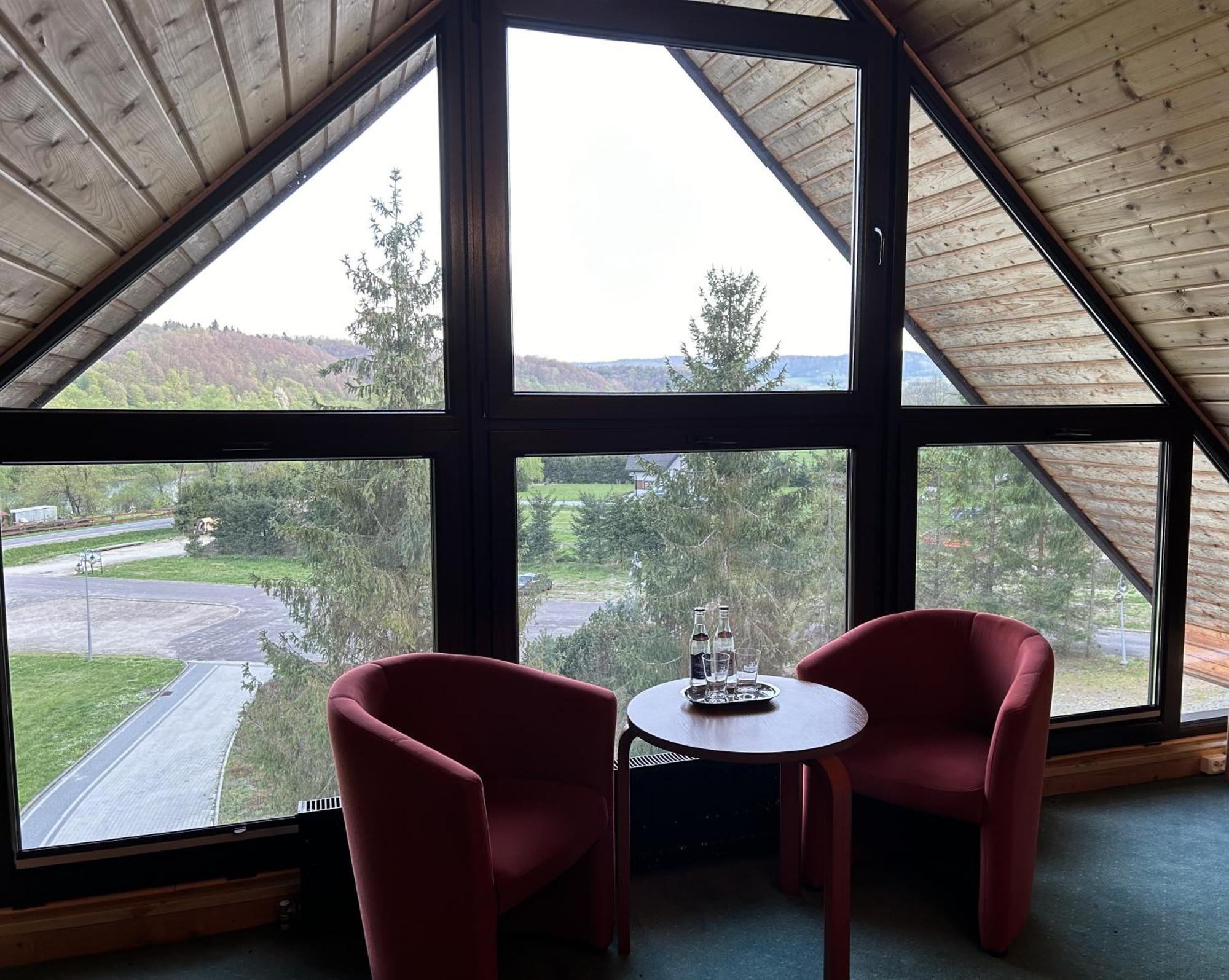 Hotel Salamandra Hoczew Экстерьер фото